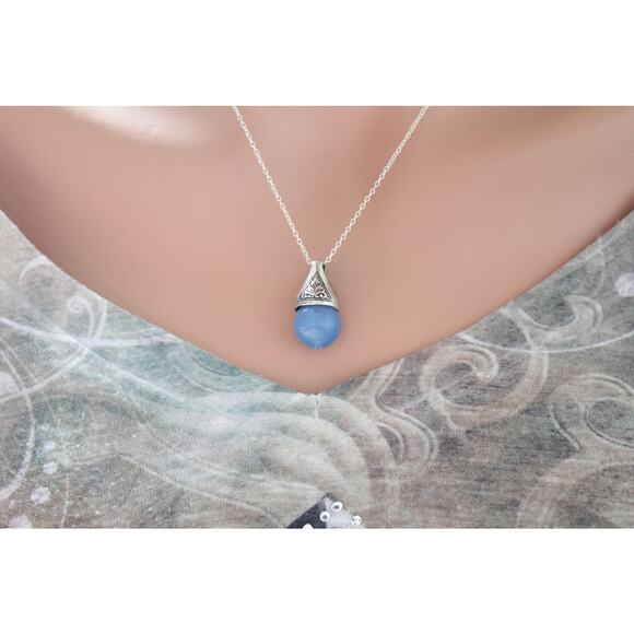 Sterling Silver Simulated Blue Pearl Bead Tear Dropped Shaped Charm Necklace - Picture 3 of 5